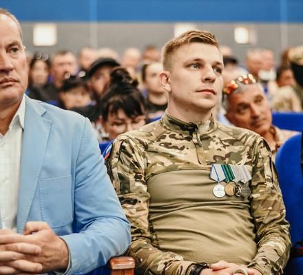 Родину нужно защищать. Это не просто слова — это суть, с которой не поспоришь.