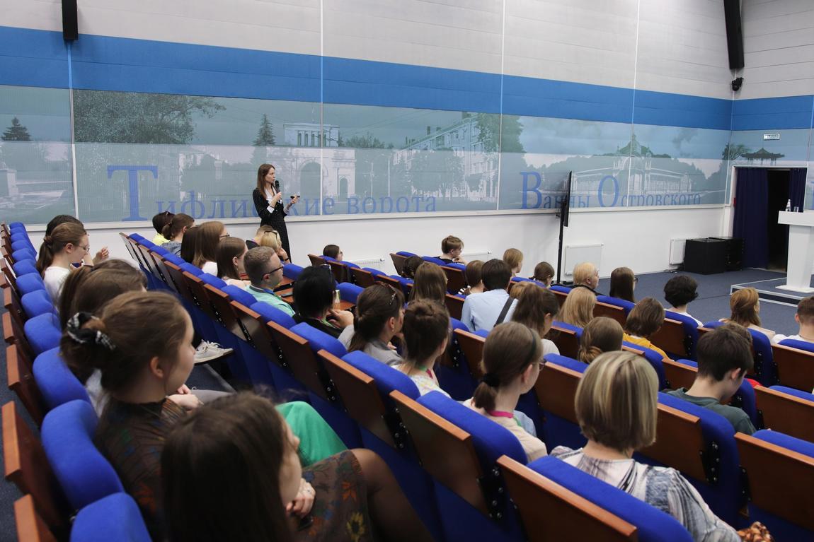 Мы проверили, насколько хорошо российские школьники знают свою страну с помощью увлекательного квиза «Россия от юга до севера»